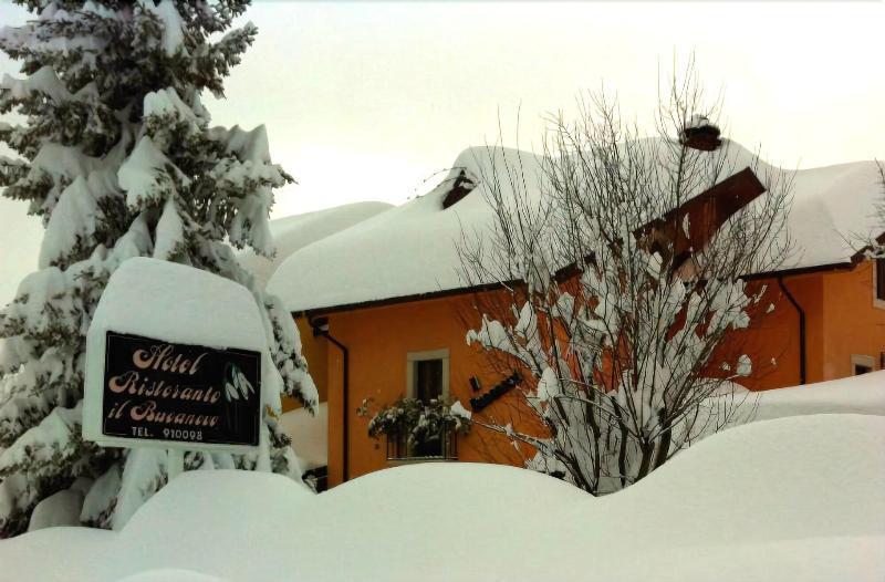 Bucaneve Hotel Pescasseroli Exterior photo